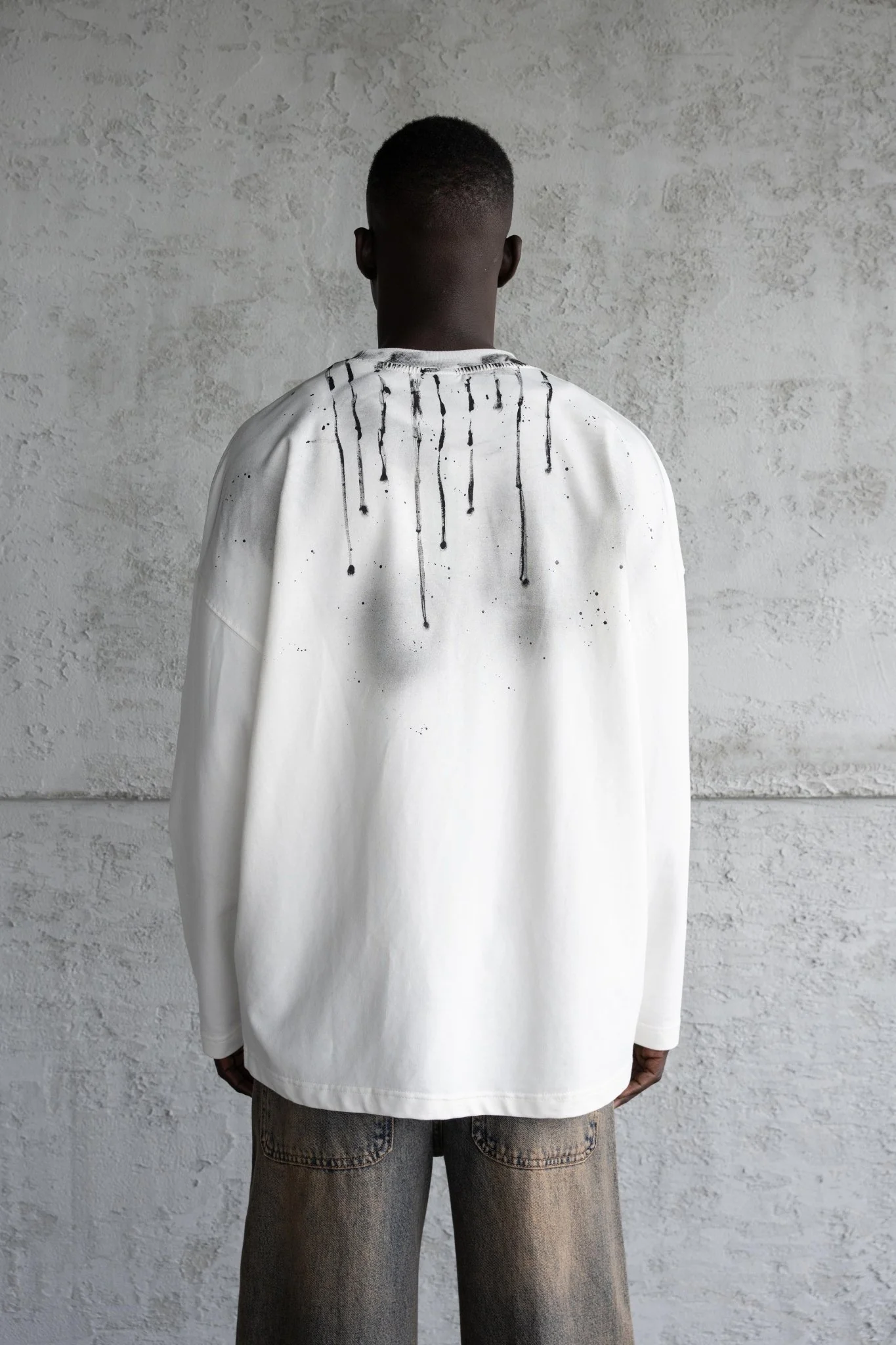 Erkek Hand Made Boya Baskılı Oversize Uzun Kollu Tişört Ekru - Image 4