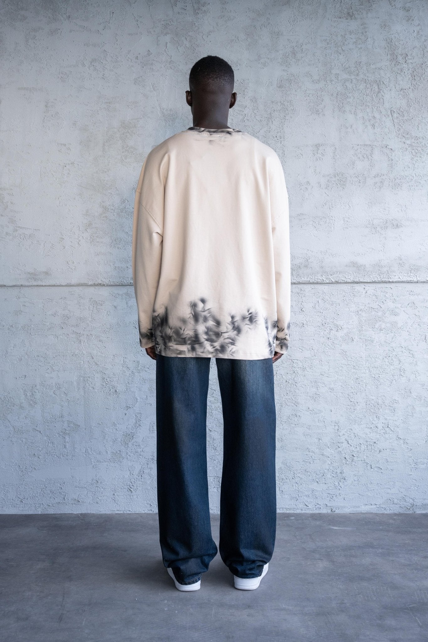 Erkek Hand Made Efekt Baskılı Oversize Uzun Kollu Tişört Açık Bej - Image 6