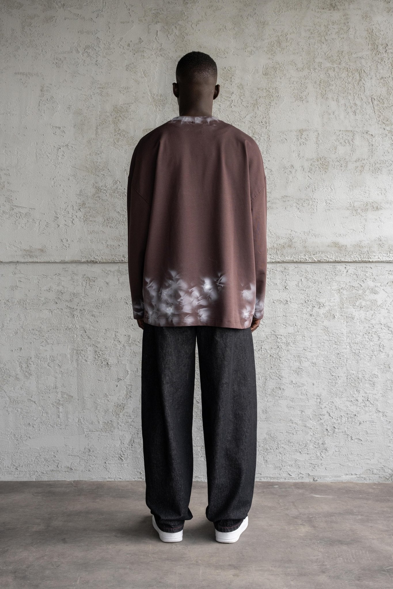 Erkek Hand Made Efekt Baskılı Oversize Uzun Kollu Tişört Kahverengi - Image 6