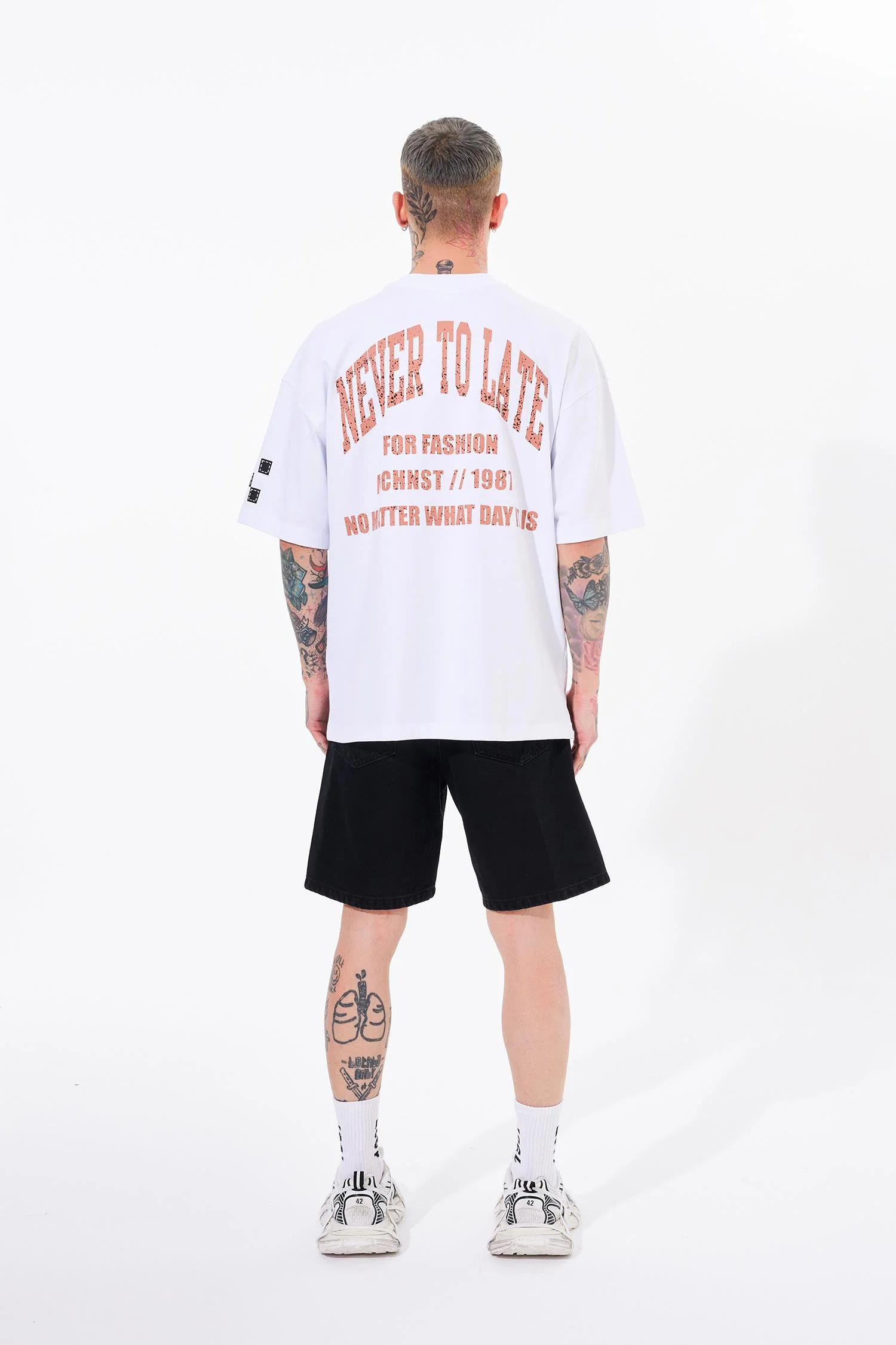 Erkek Never To Late Baskılı Oversize Tişört Beyaz - Image 6