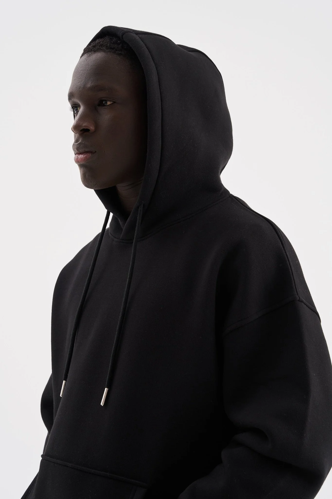 Erkek Oversize Basic Kapüşonlu Sweatshirt Siyah - Image 3