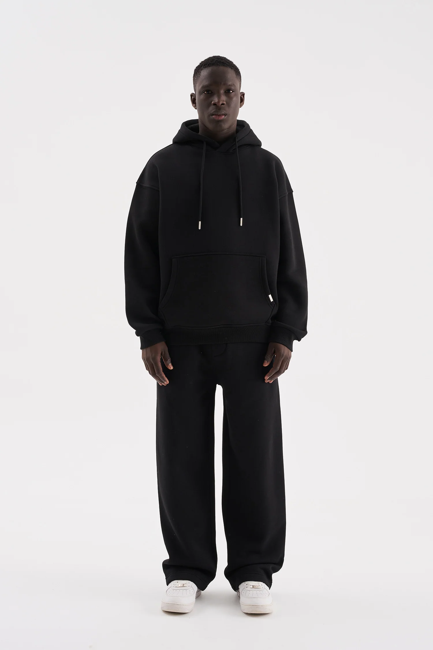 Erkek Oversize Basic Kapüşonlu Sweatshirt Siyah - Image 5