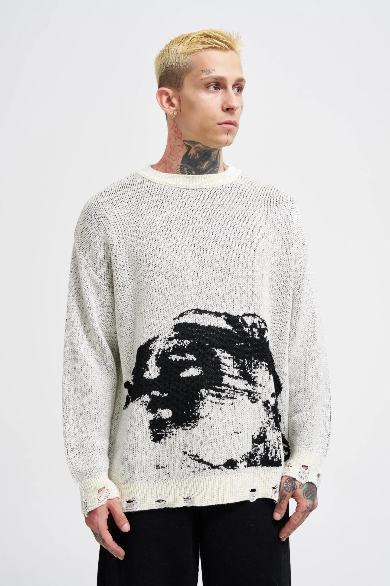 Erkek Silhouette Pattern Kazak Ekru - Image 3