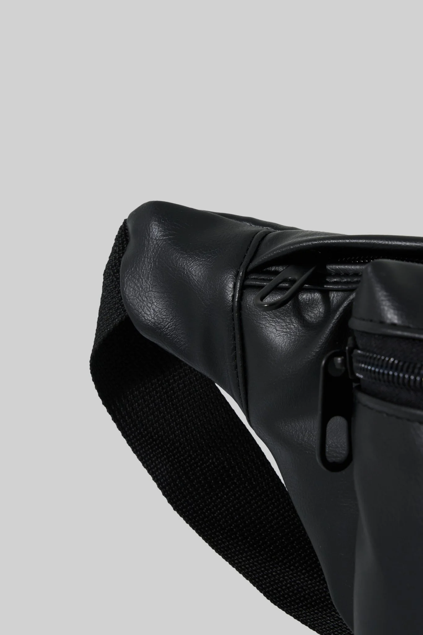 Unisex MCHNST Bel Çantası Siyah - Image 3